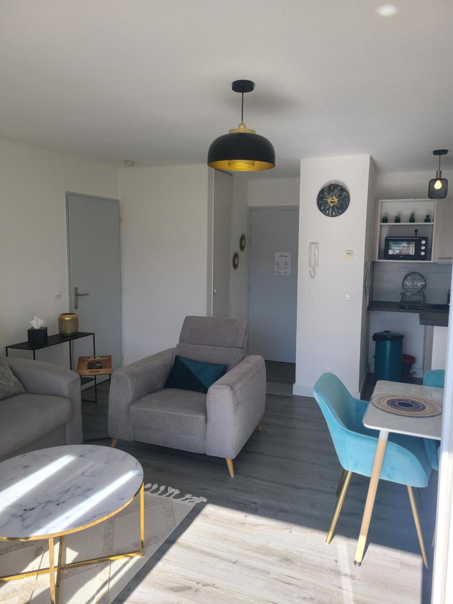 Joli T2 Proche Gare Avec Vue Apartamento Annemasse Exterior foto